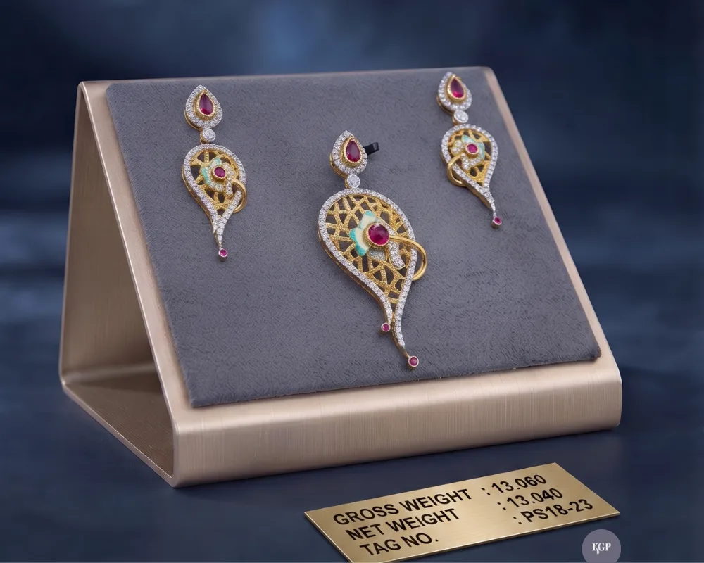 Royal Paisley Stone-Embellished Pendant Set