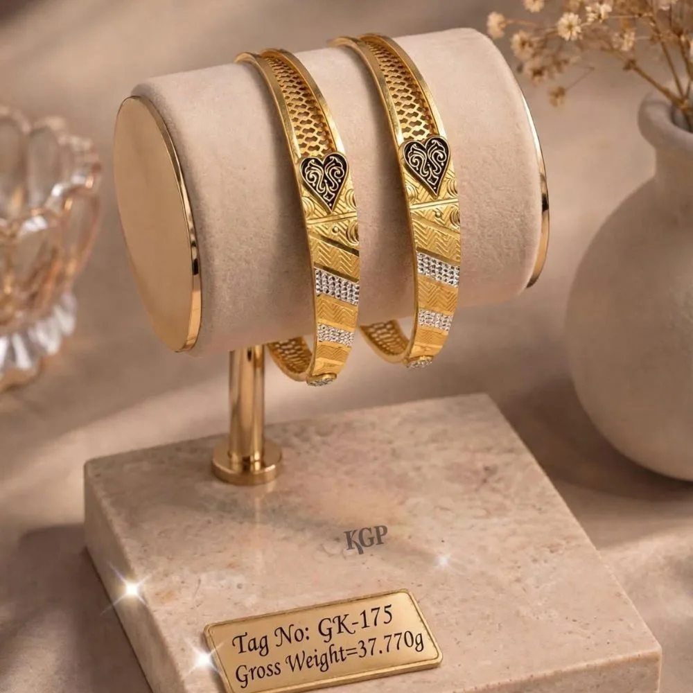Royal Heart Motif Gold Bangles