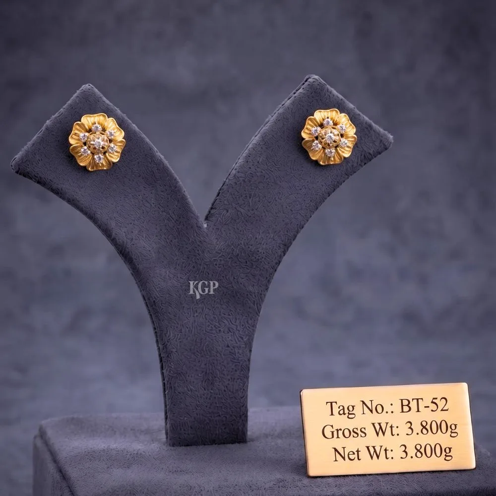 Golden Bloom Floral Stone Butti Earrings