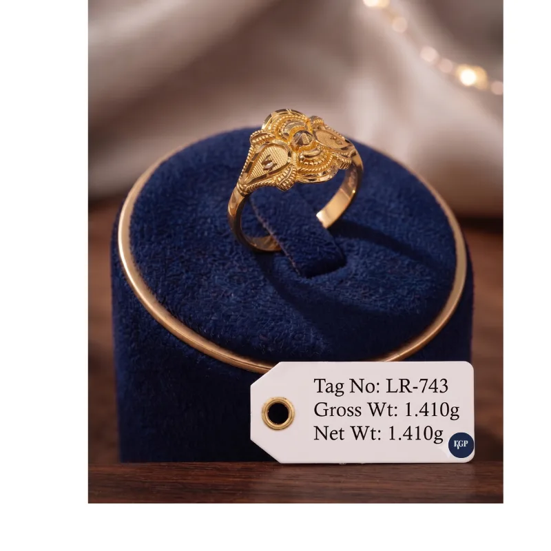 The Traditional Filigree Floral Gold Ring